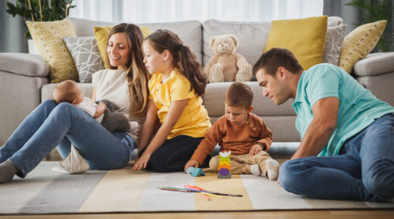 Devenir maman, c'est devenir adulte ?