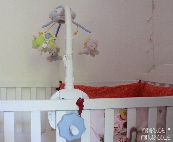 On A Teste Le Mobile Doux Reves Papillons De Fisher Price Untibebe Family Blog Famille Voyages Mode Enfant Lifestyle