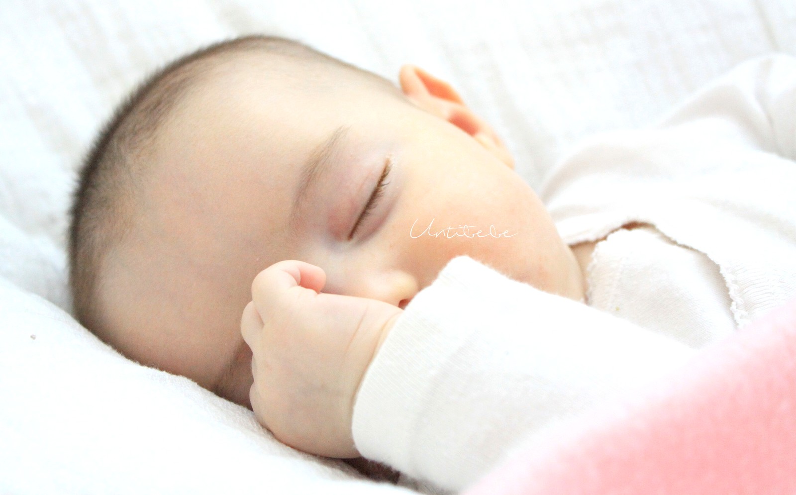 Les indispensables d'une chambre de bébé - Untibebe Blog famille