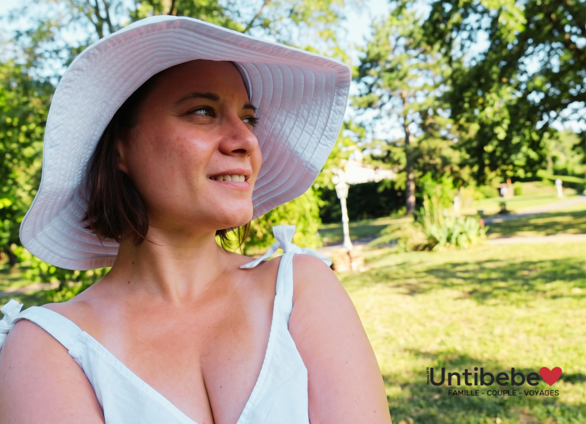 Femme au chapeau